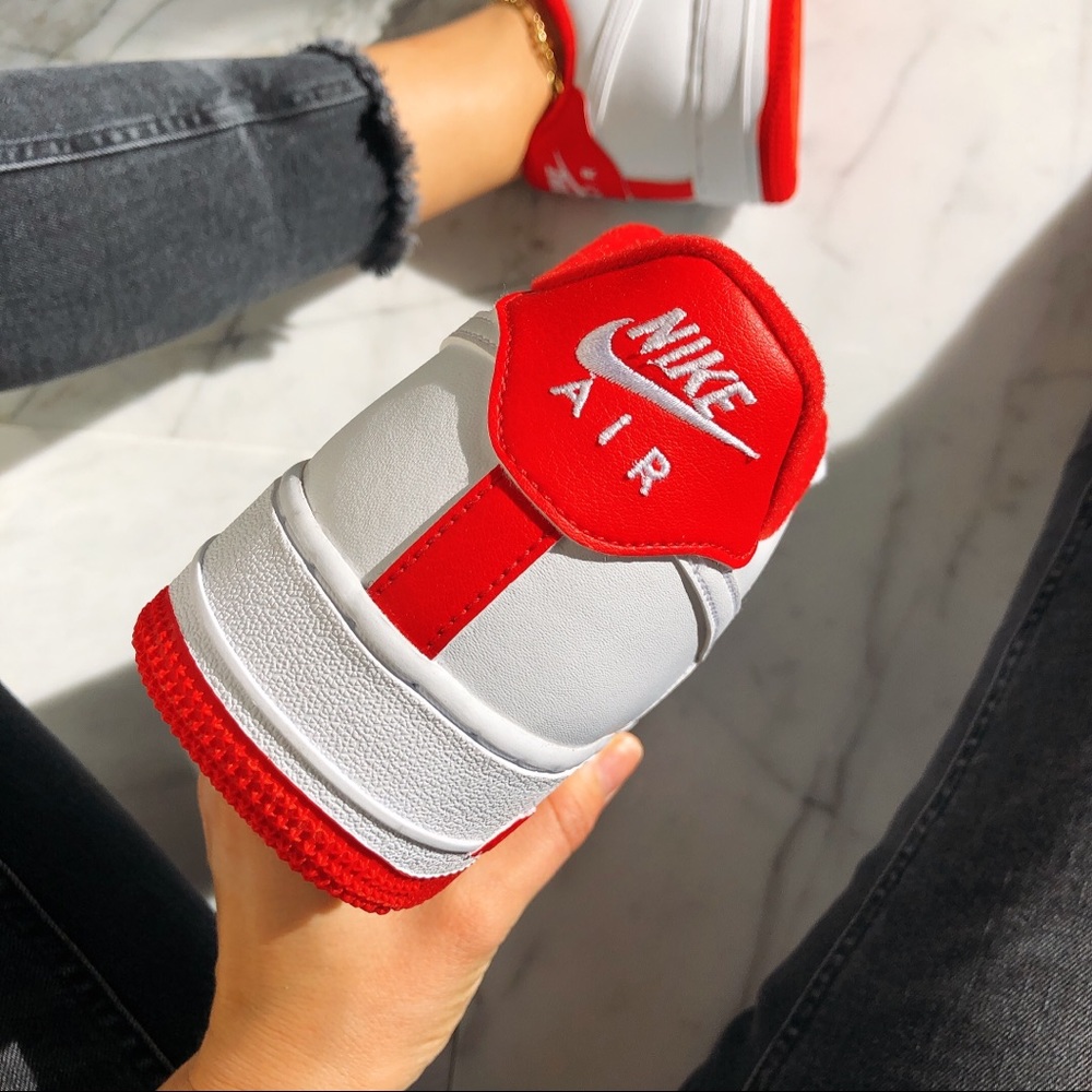 Air force 1 - Picture 5 of 8